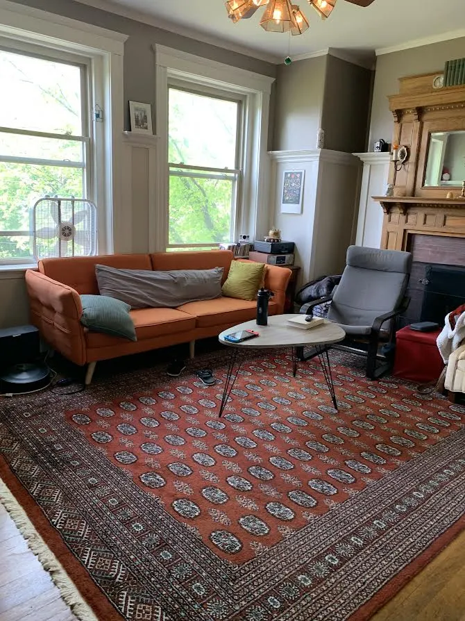 3 bed, 1 bath apartment for rent at 96 Winthrop Rd Unit 2, Washington Square — photo 1 of 8