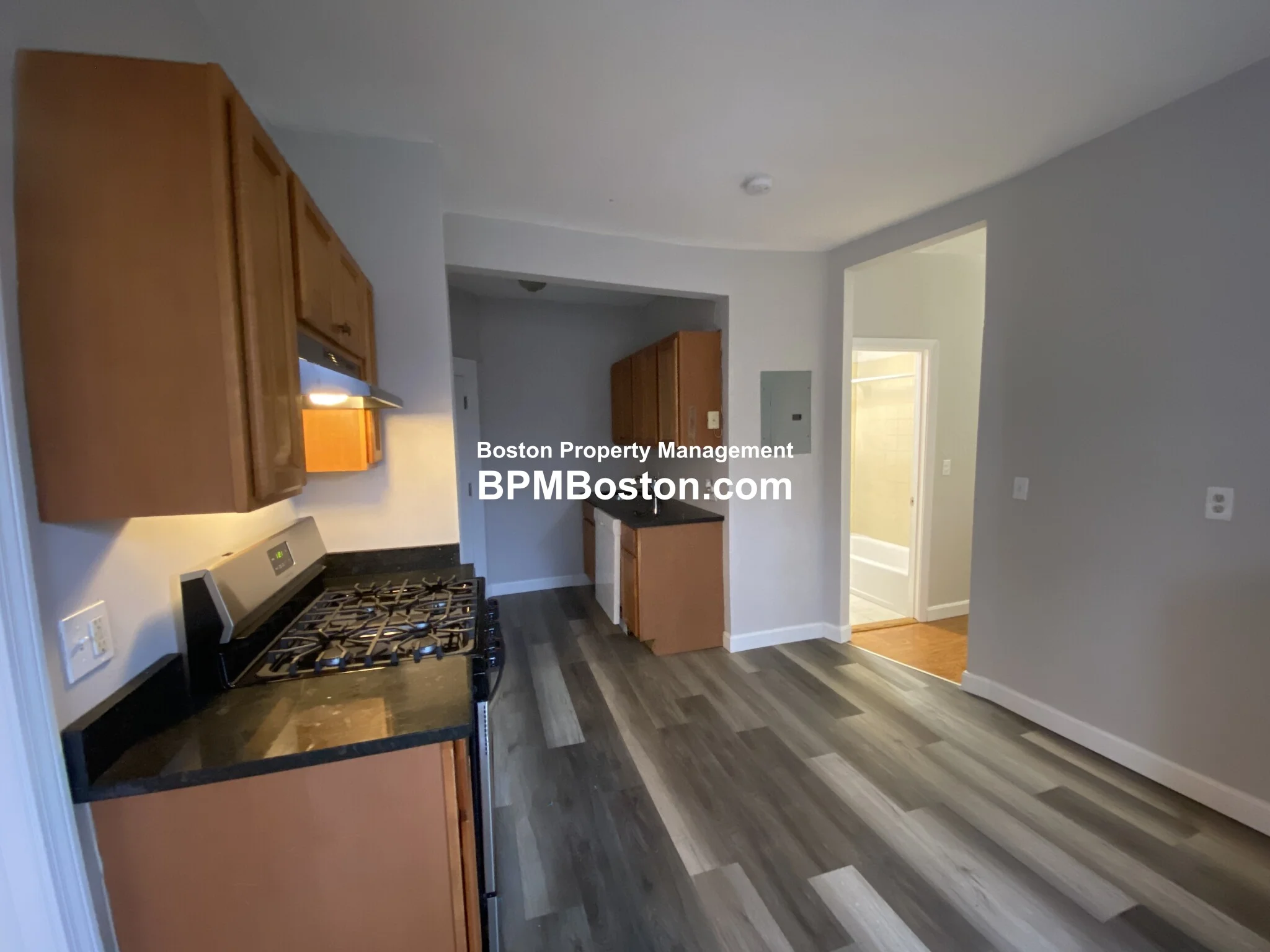 3 bed, 1 bath apartment for rent at 96 Woodledge St Unit 3L, Roxbury — photo 19 of 20