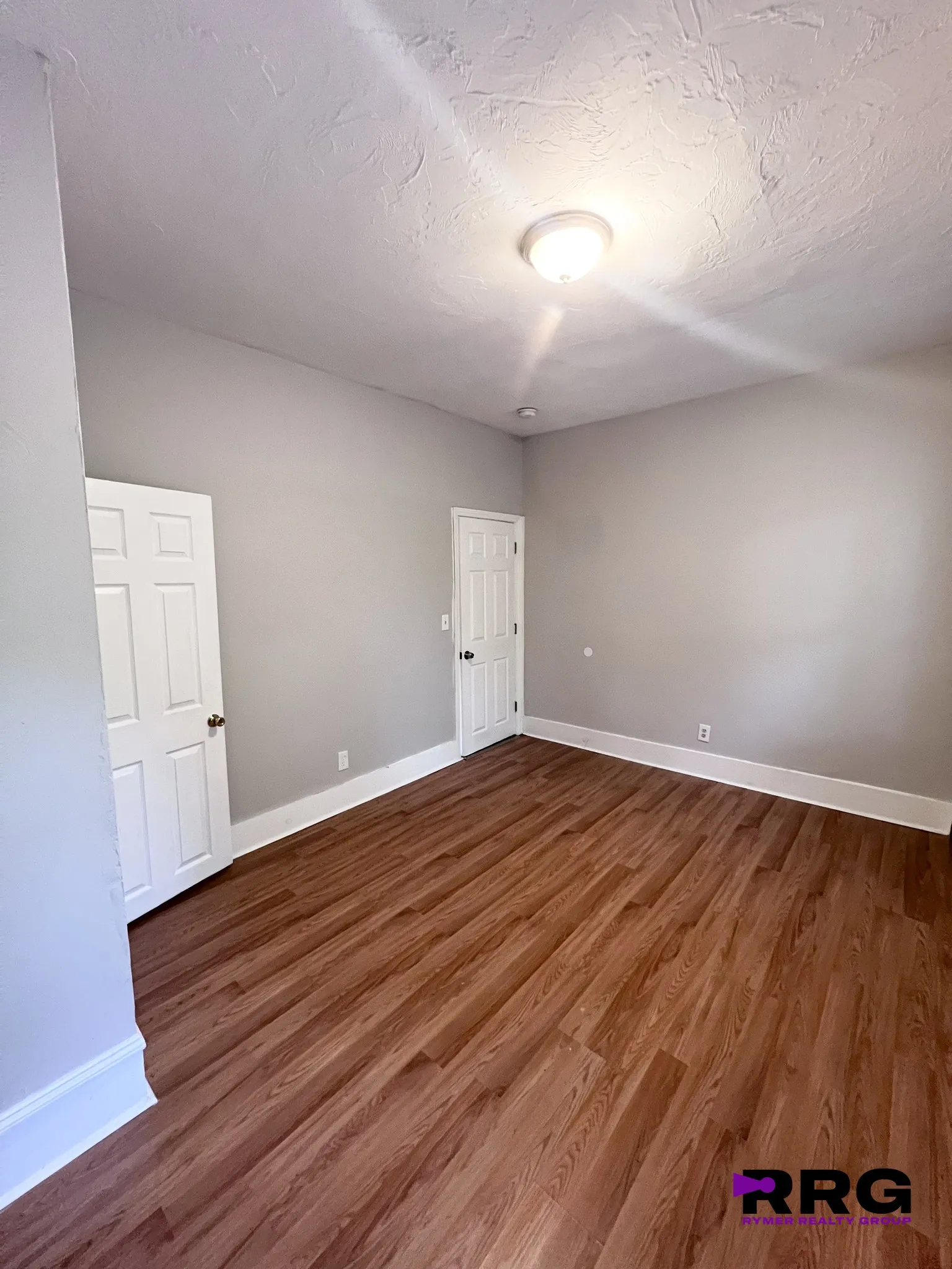 3 bed, 1 bath apartment for rent at 96 Woodledge St Unit 3L, Roxbury — photo 5 of 20
