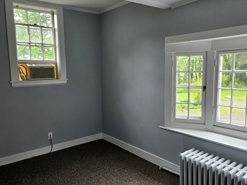 1 bed, 1 bath apartment for rent at 960 Boston Post Rd E, Marlborough — photo 5 of 12