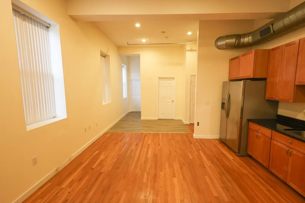 2 bed, 1 bath apartment for rent at 960 Broadway Unit 9, Chelsea — photo 5 of 12
