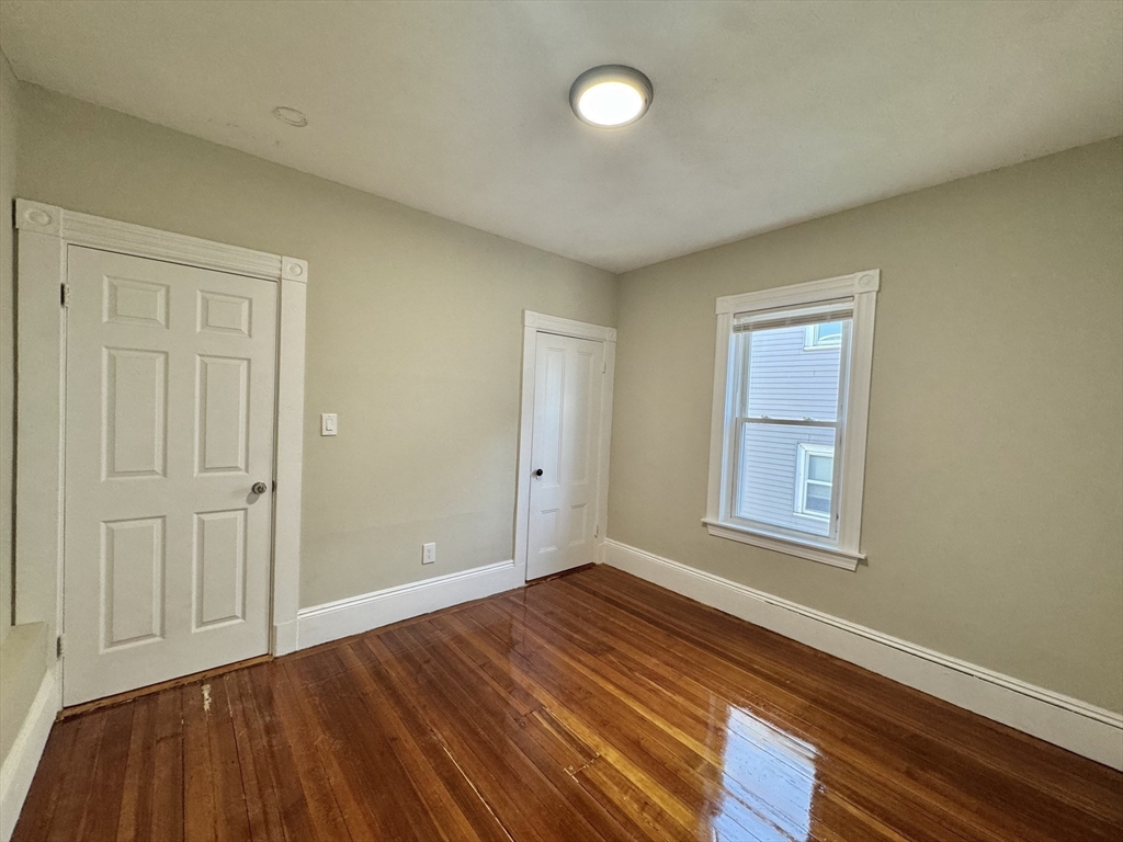 3 bed, 1 bath apartment for rent at 961-963 Broadway Unit 3, Everett — photo 15 of 23