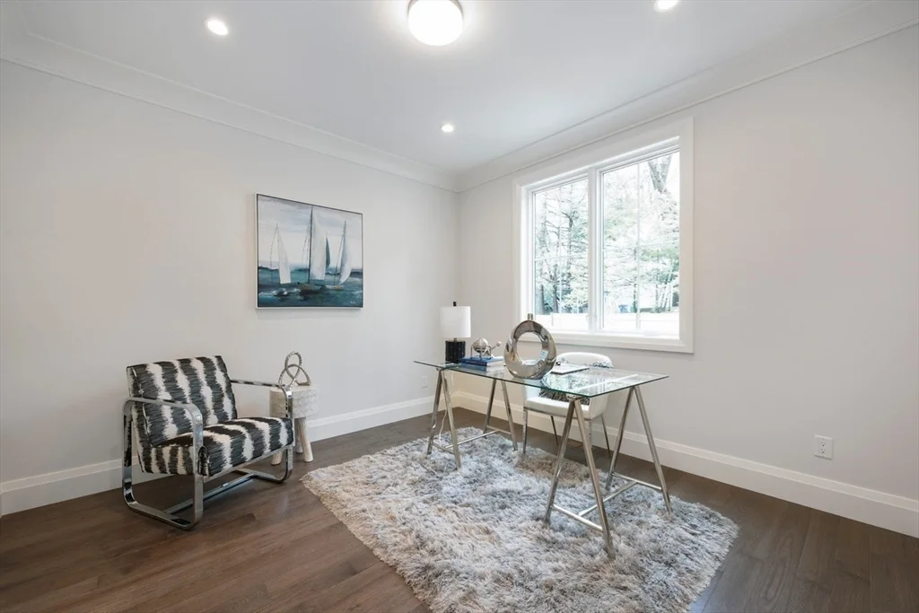 5 bed, 4+ bath apartment for rent at 962 Walnut St Unit 962, Newton — photo 6 of 11