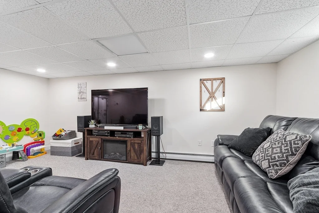 3 bed, 2 bath apartment for rent at 963 South St Unit 963, Tewksbury — photo 19 of 32