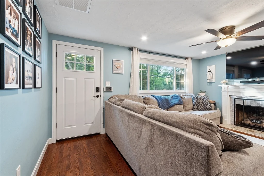 3 bed, 2 bath apartment for rent at 963 South St Unit 963, Tewksbury — photo 12 of 32