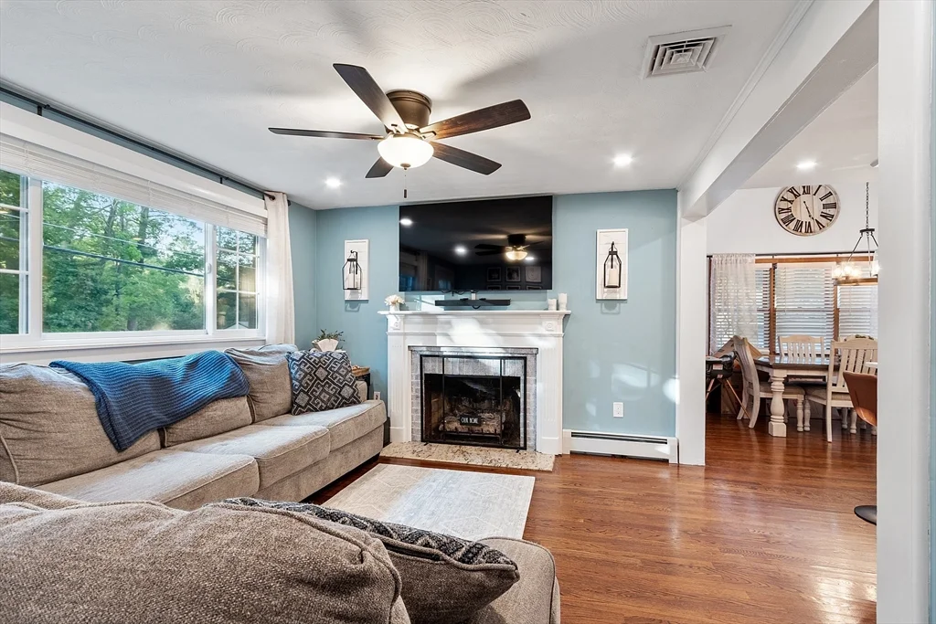 3 bed, 2 bath apartment for rent at 963 South St Unit 963, Tewksbury — photo 13 of 32