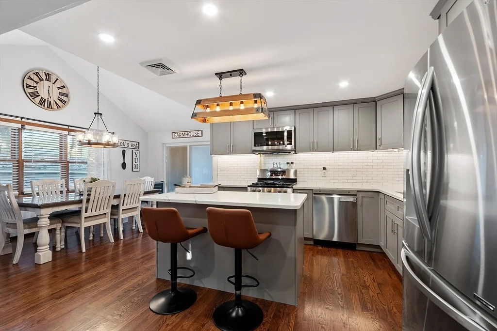 3 bed, 2 bath apartment for rent at 963 South St Unit 963, Tewksbury — photo 8 of 32