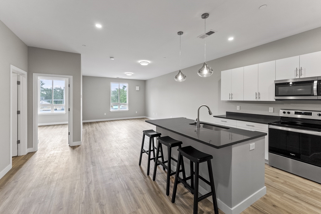 1 bed, 1 bath apartment for rent at 965 Main St Unit 103, Hanson — photo 8 of 16