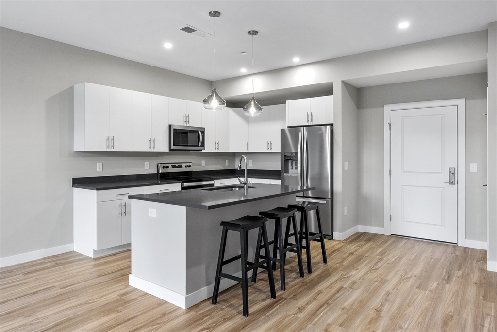 1 bed, 1 bath apartment for rent at 965 Main St Unit 302, Hanson — photo 13 of 22