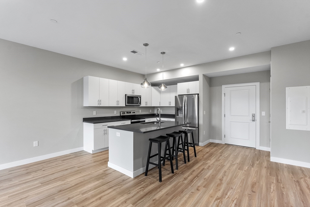 1 bed, 1 bath apartment for rent at 965 Main St Unit 302, Hanson — photo 14 of 22