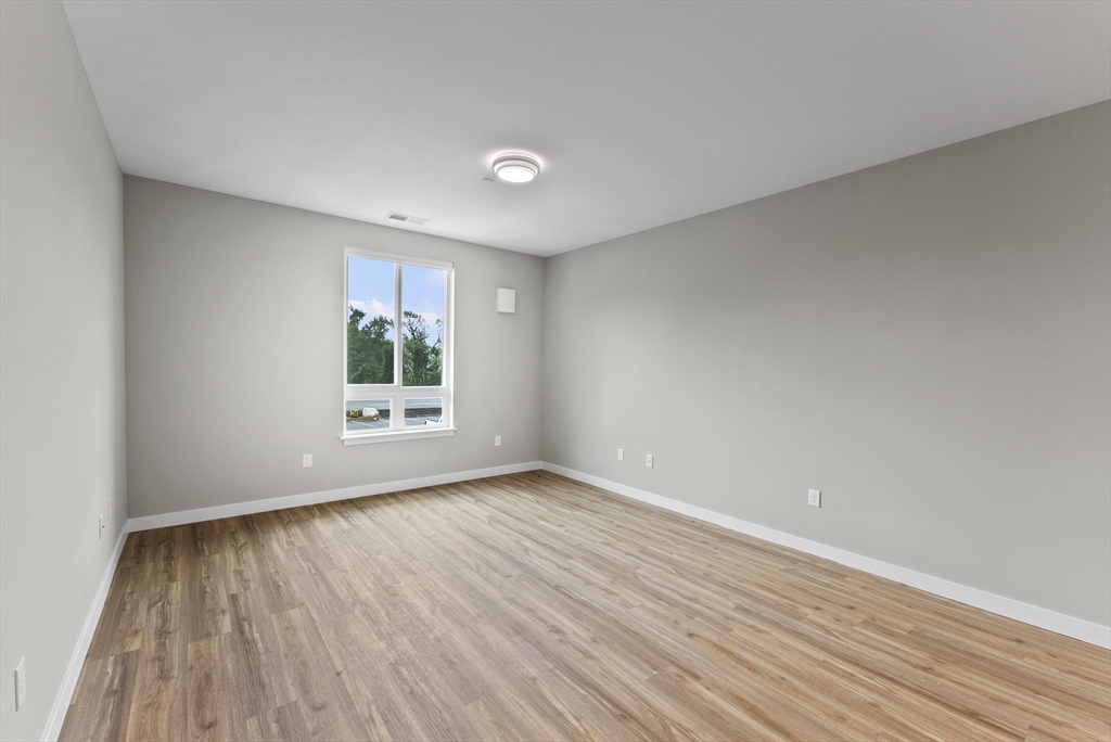 1 bed, 1 bath apartment for rent at 965 Main St Unit 302, Hanson — photo 15 of 22