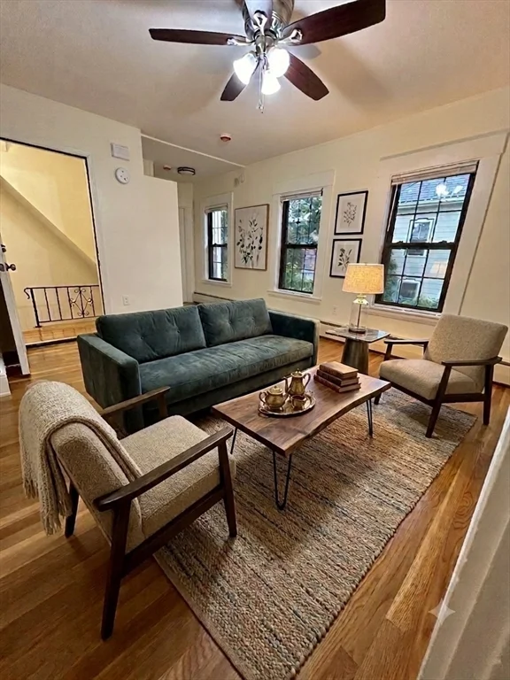 3 bed, 1 bath apartment for rent at 97-2 Court St Unit 2, Newtonville — photo 4 of 23