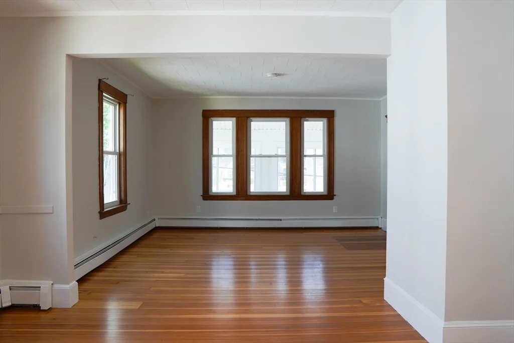 2 bed, 1 bath apartment for rent at 97 2nd St Unit 2, North Andover — photo 9 of 21