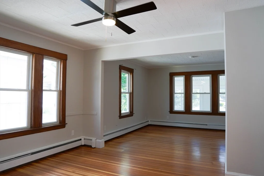 2 bed, 1 bath apartment for rent at 97 2nd St Unit 2, North Andover — photo 8 of 21