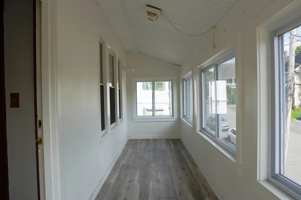 2 bed, 1 bath apartment for rent at 97 2nd St Unit 2, North Andover — photo 20 of 21
