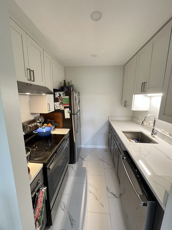 1 bed, 1 bath apartment for rent at 97 Appleton St Unit 3, South End — photo 5 of 20