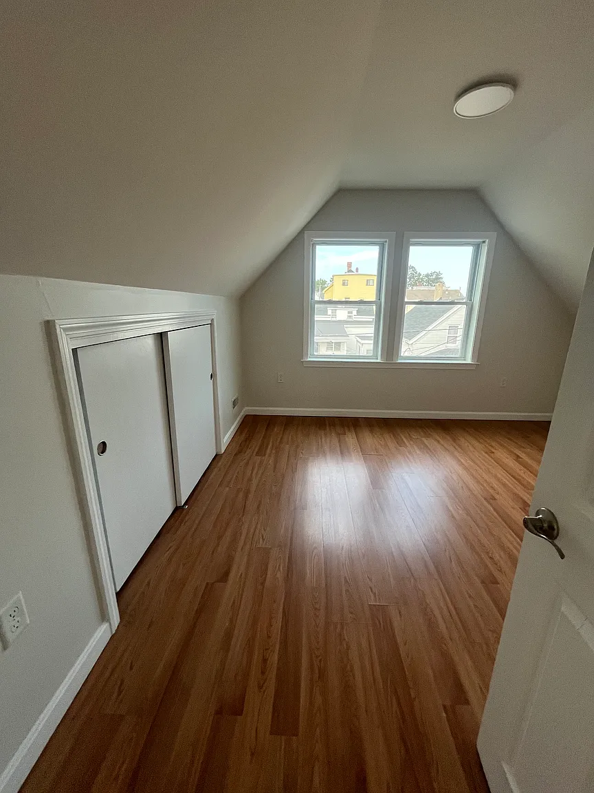 5 bed, 2 bath apartment for rent at 97 Bradstreet Ave Unit 97, Revere — photo 7 of 17