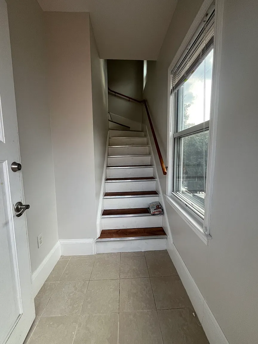 5 bed, 2 bath apartment for rent at 97 Bradstreet Ave Unit 97, Revere — photo 17 of 17