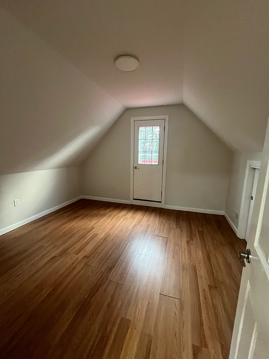 5 bed, 2 bath apartment for rent at 97 Bradstreet Ave Unit 97, Revere — photo 10 of 17