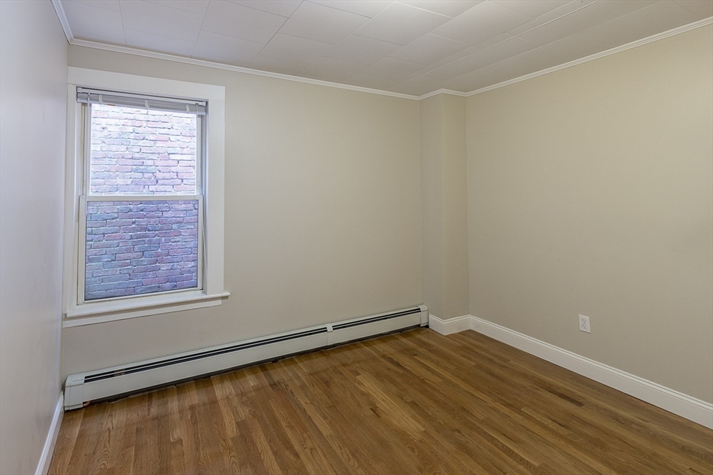 2 bed, 1 bath apartment for rent at 97 Bridge St Unit 3, Salem — photo 11 of 20