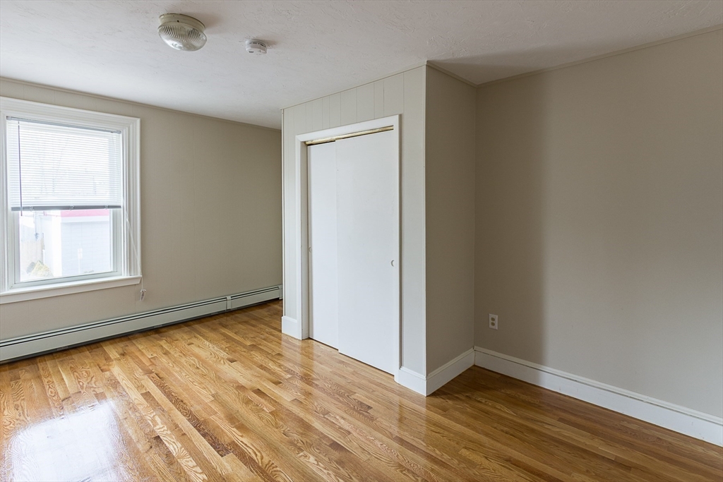 2 bed, 1 bath apartment for rent at 97 Bridge St Unit 3, Salem — photo 15 of 20