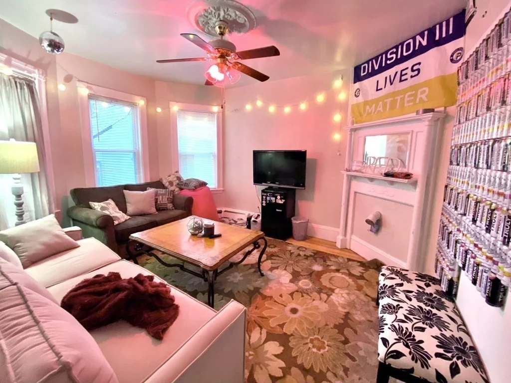 3 bed, 2 bath apartment for rent at 97 Calumet St Unit 1, Mission Hill