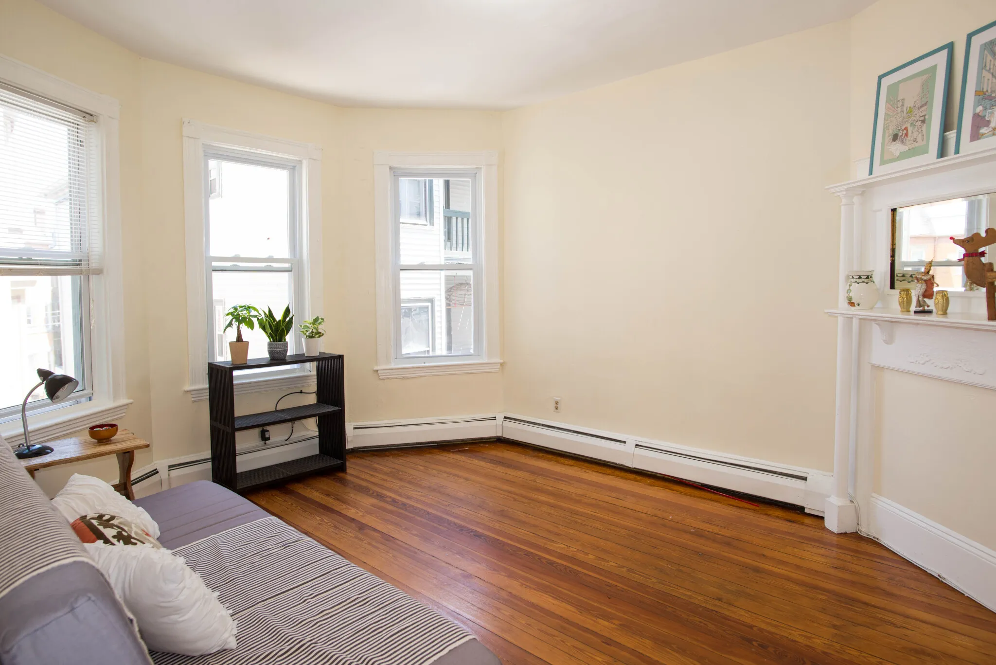 3 bed, 2 bath apartment for rent at 97 Calumet St Unit 2, Mission Hill — photo 2 of 11