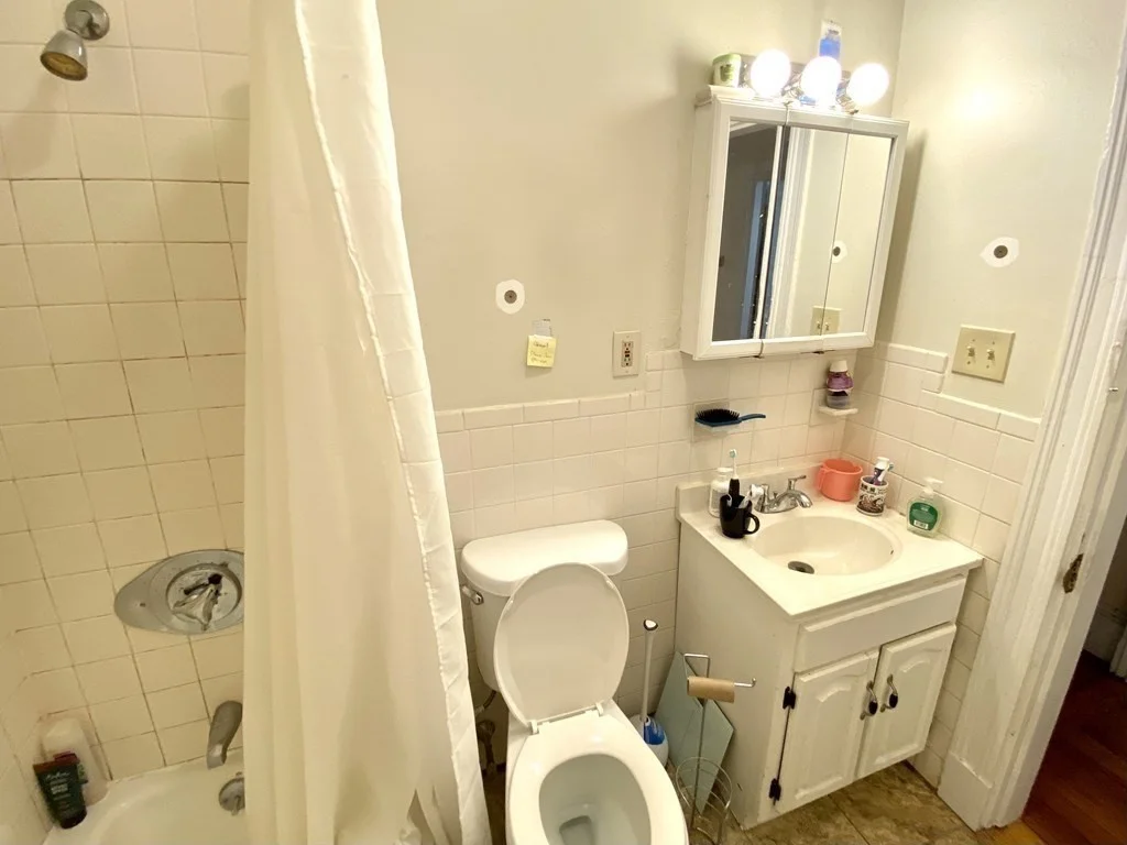 3 bed, 2 bath apartment for rent at 97 Calumet St Unit 3, Mission Hill — photo 13 of 17
