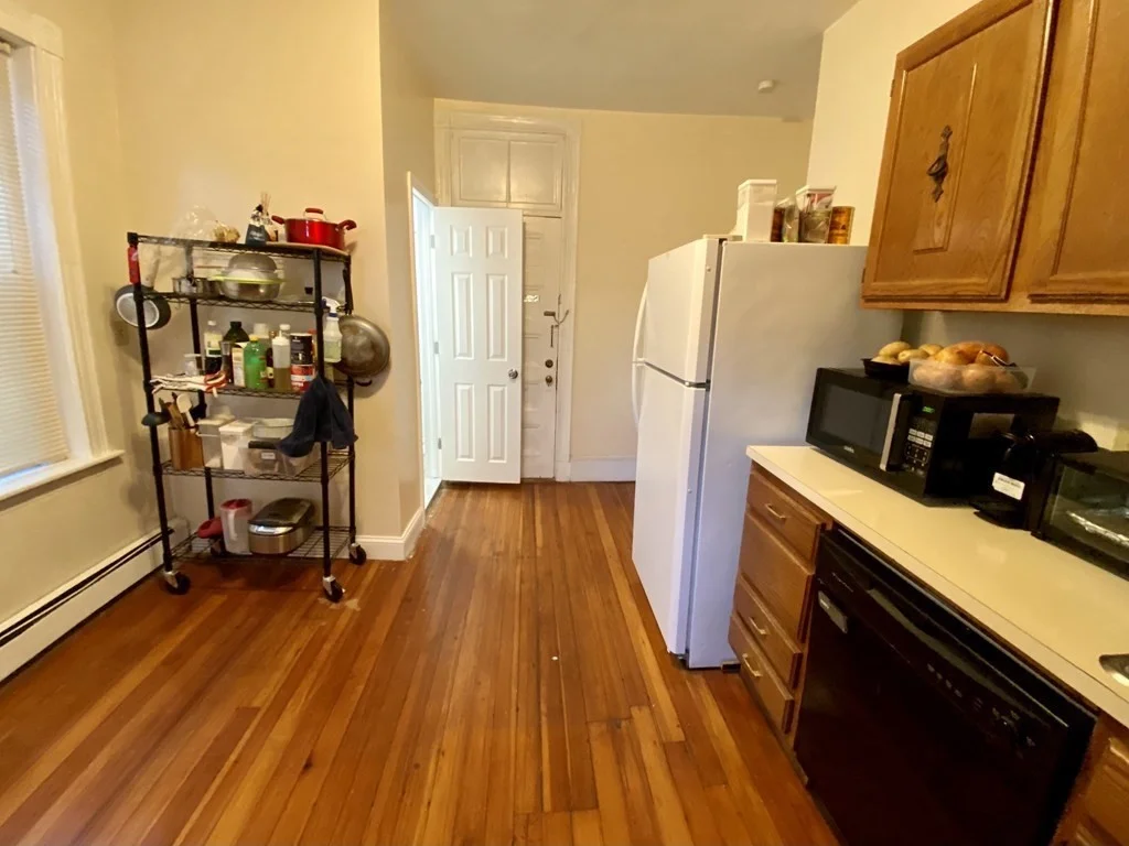 3 bed, 2 bath apartment for rent at 97 Calumet St Unit 3, Mission Hill — photo 16 of 17
