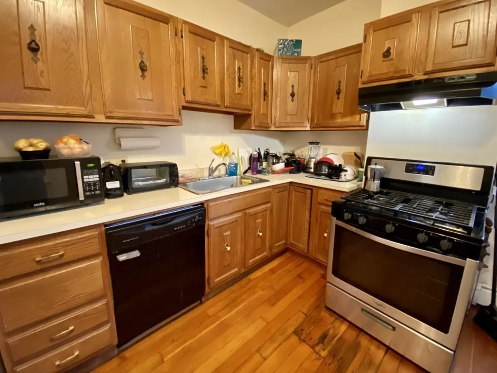 3 bed, 2 bath apartment for rent at 97 Calumet St Unit 3, Mission Hill — photo 15 of 17