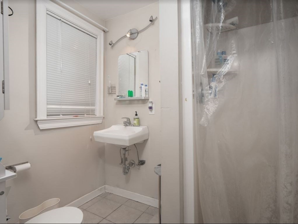 Studio bed, 1 bath apartment for rent at 97 College Ave Unit 4, Somerville — photo 4 of 19