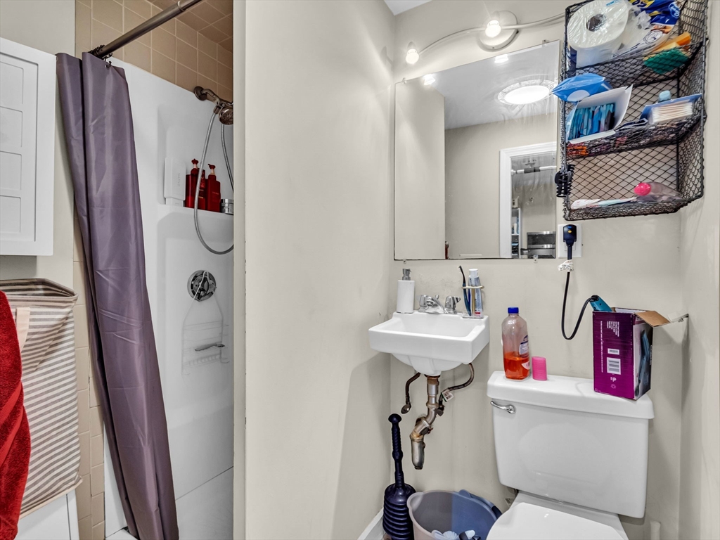 1 bed, 1 bath apartment for rent at 97 College Ave Unit 6, Somerville — photo 8 of 15