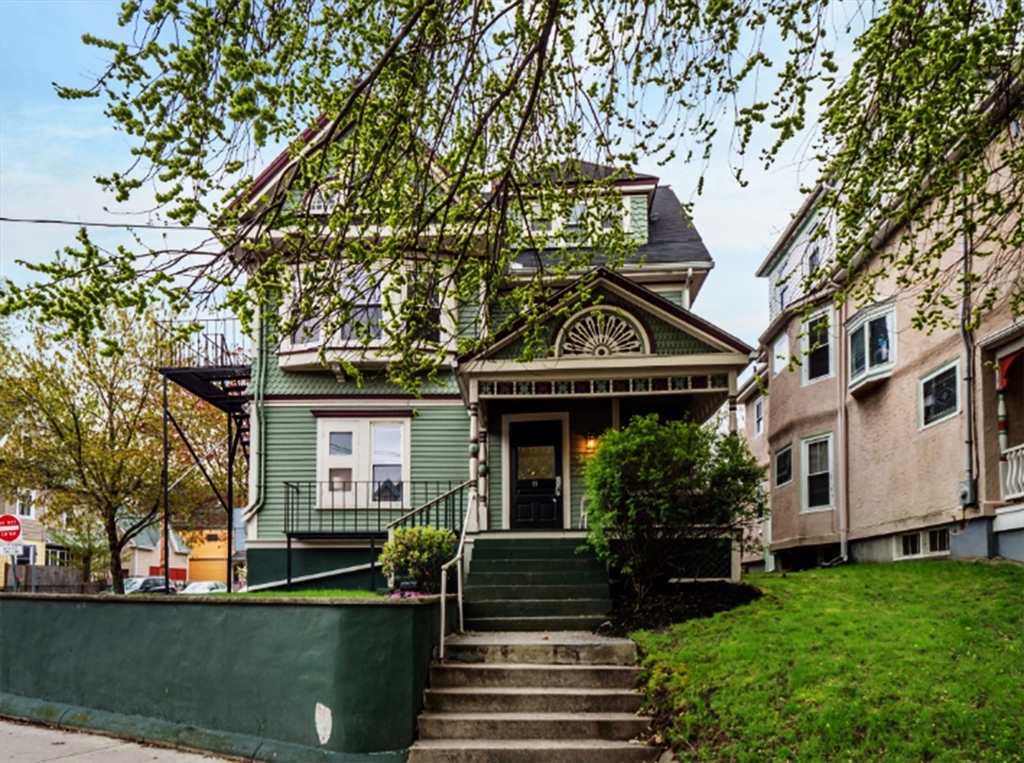 1 bed, 1 bath apartment for rent at 97 College Ave Unit 6, Somerville — photo 1 of 15