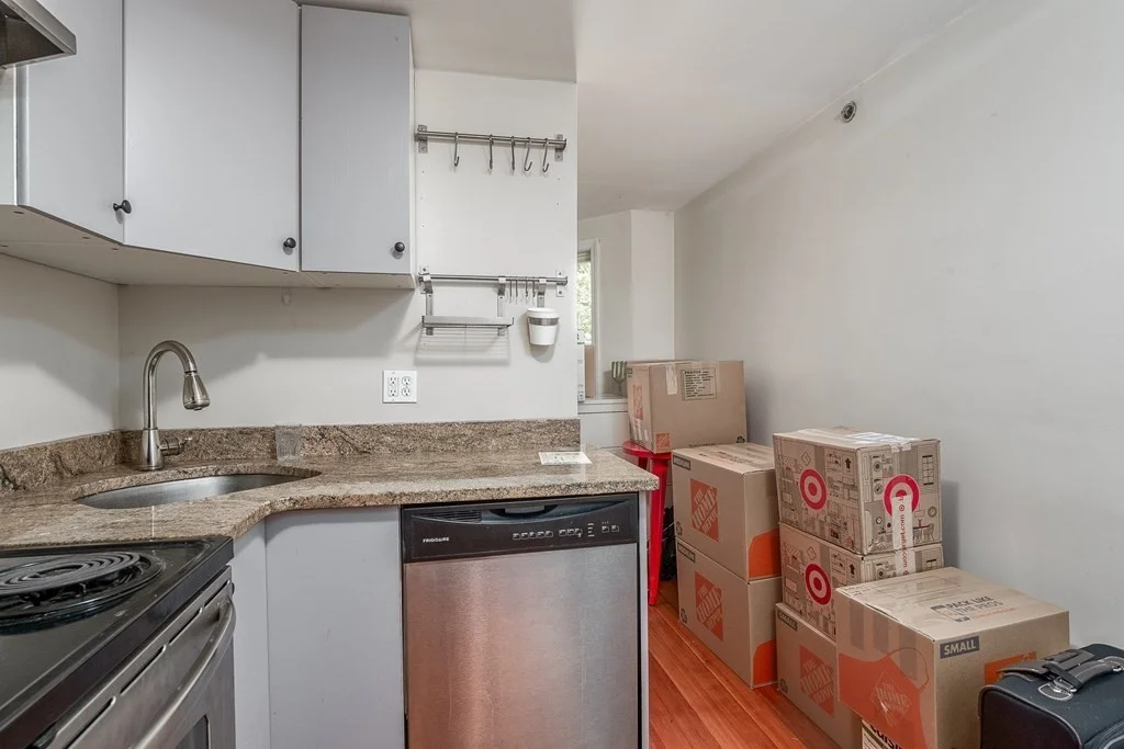 Studio bed, 1 bath apartment for rent at 97 College Ave Unit 7, Somerville — photo 6 of 7