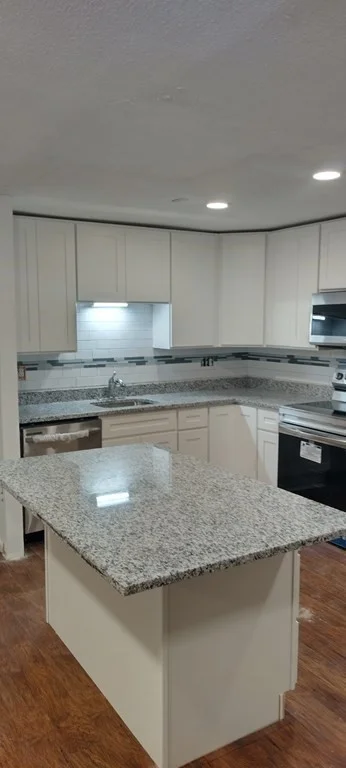 2 bed, 1 bath apartment for rent at 97 Colonel Bell Dr Unit 8, Brockton — photo 2 of 5