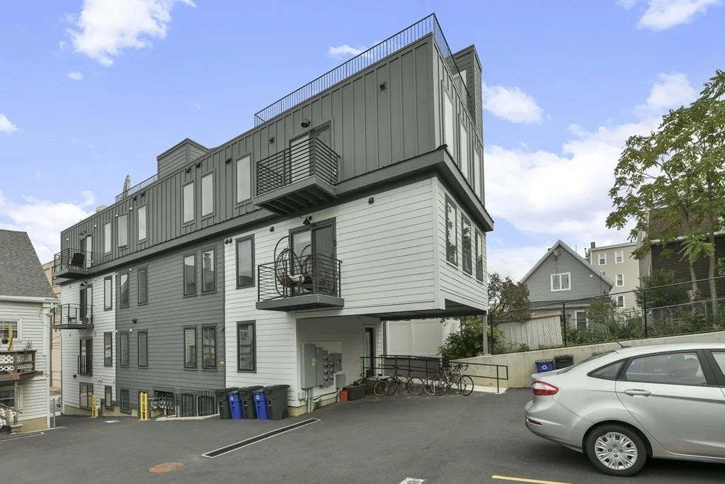 2 bed, 1.5 bath apartment for rent at 97 Condor St Unit 6, East Boston — photo 18 of 20