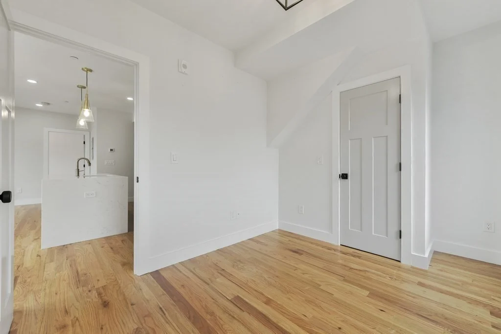 2 bed, 1.5 bath apartment for rent at 97 Condor St Unit 6, East Boston — photo 12 of 20