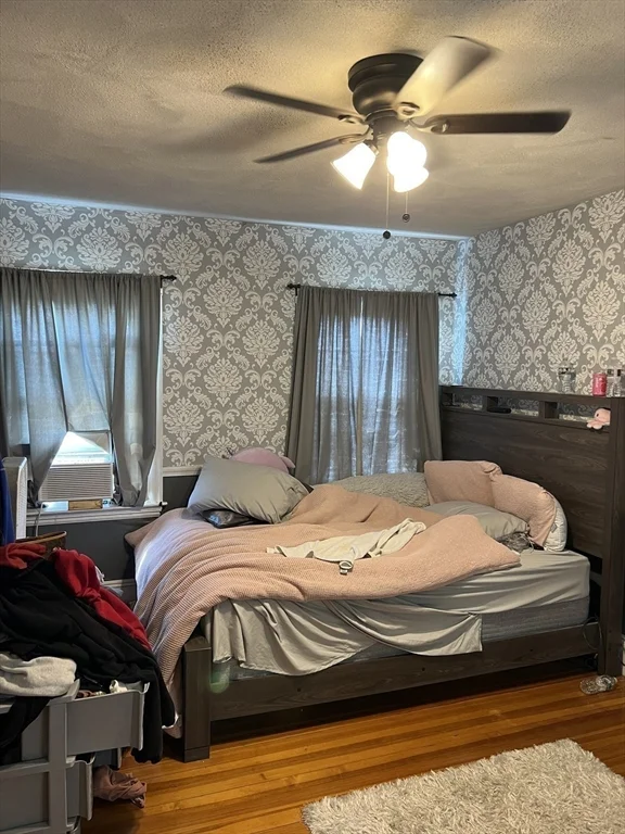 5 bed, 2 bath apartment for rent at 97 Court Rd Unit 2, Winthrop — photo 13 of 19