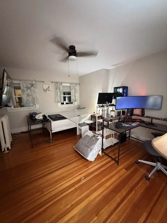 5 bed, 2 bath apartment for rent at 97 Court Rd Unit 2, Winthrop — photo 11 of 19