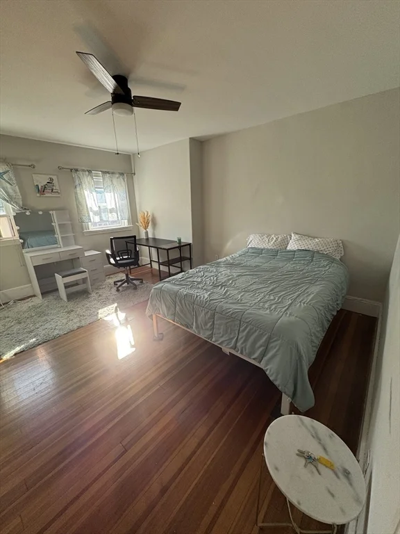 5 bed, 2 bath apartment for rent at 97 Court Rd Unit 2, Winthrop — photo 10 of 19