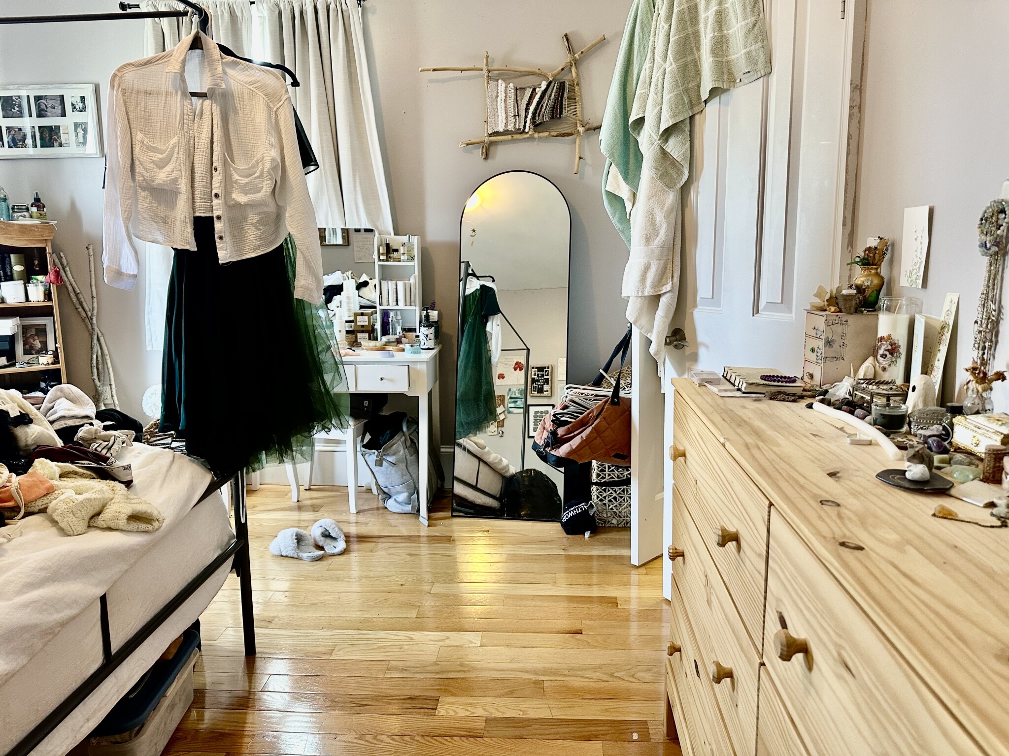 2 bed, 2 bath apartment for rent at 97 Dover St Unit 2, Davis Square — photo 17 of 36