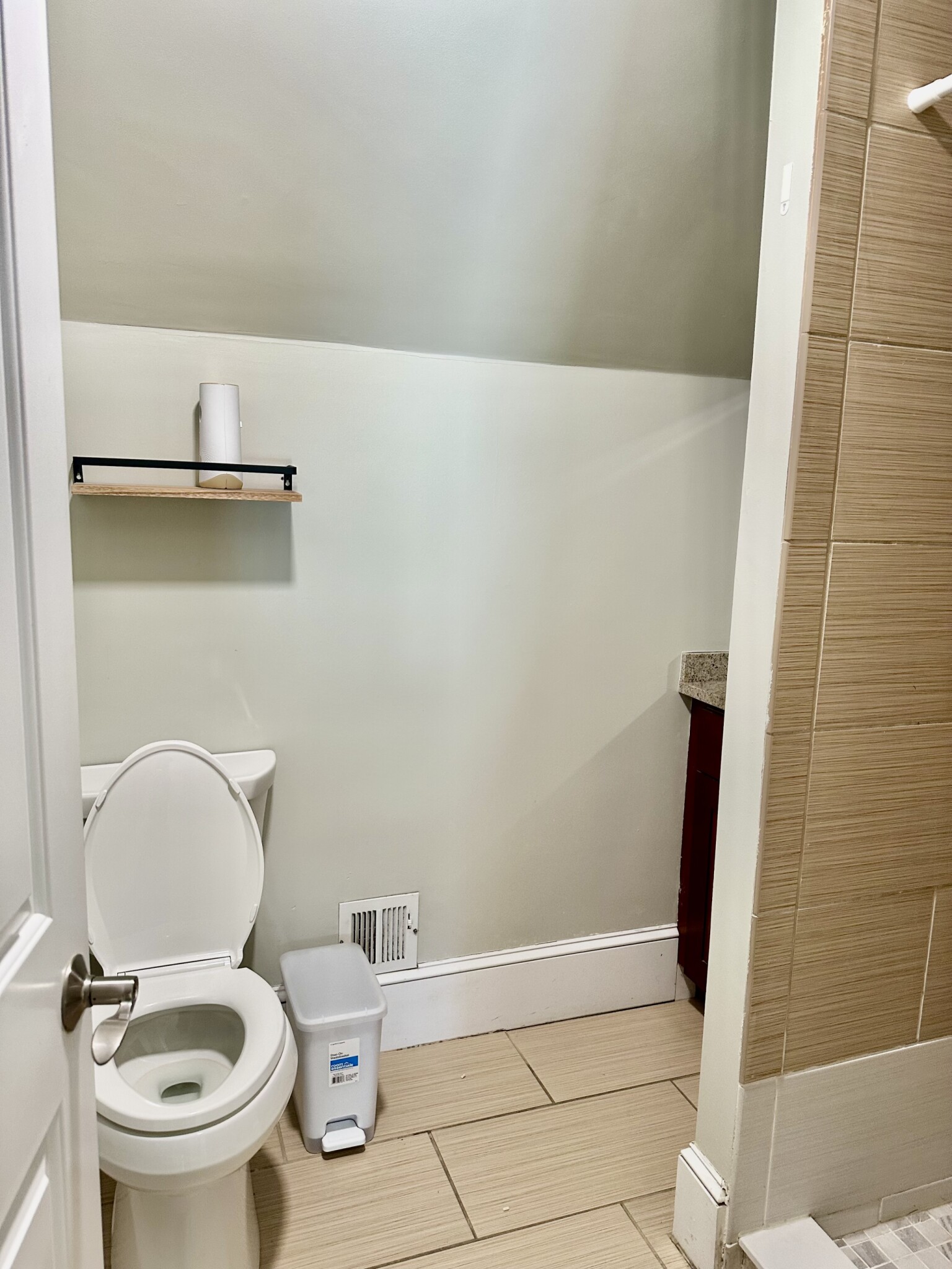 2 bed, 2 bath apartment for rent at 97 Dover St Unit 2, Davis Square — photo 24 of 36