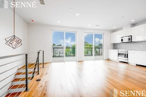 2 bed, 1.5 bath apartment for rent at 97 Elmwood St Unit 312, North Cambridge — photo 2 of 14