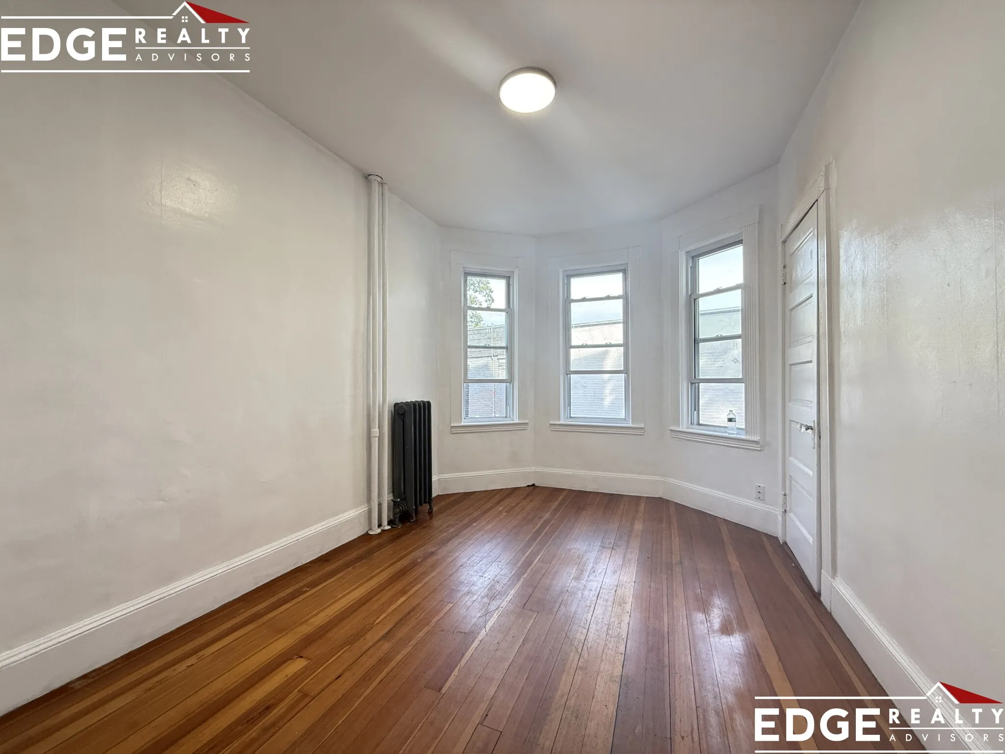 3 bed, 1 bath apartment for rent at 97 Franklin St Unit 1, Allston — photo 7 of 9