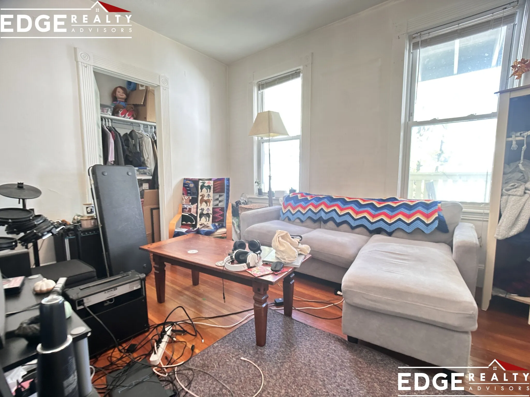 3 bed, 1 bath apartment for rent at 97 Franklin St Unit 2, Allston — photo 3 of 11