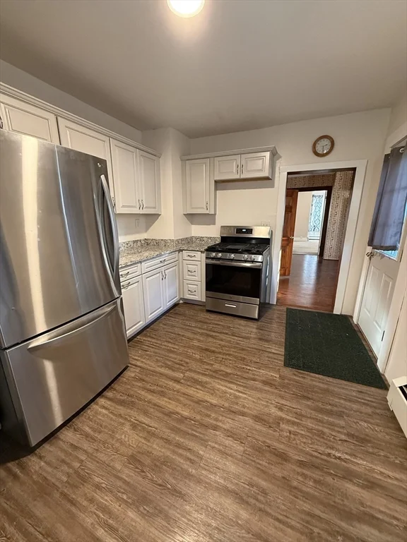 3 bed, 2 bath apartment for rent at 97 Friend Unit 97, Amesbury — photo 15 of 32