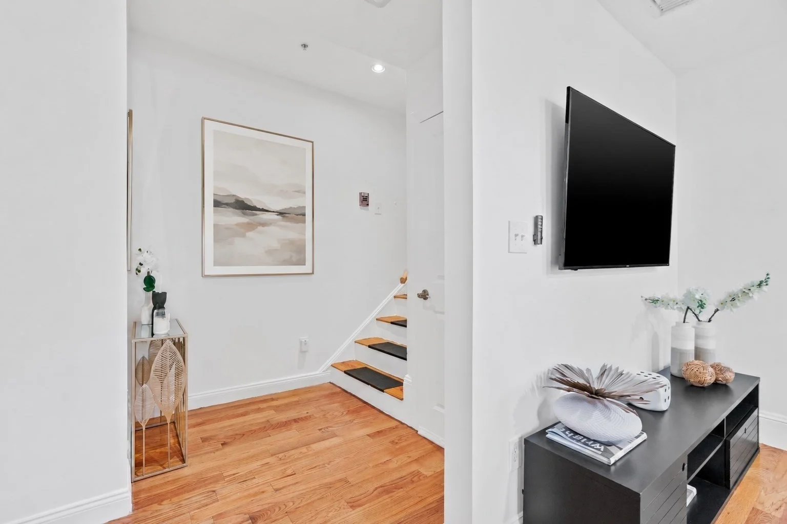 2 bed, 1 bath apartment for rent at 97 Fuller St Unit 4, Coolidge Corner — photo 25 of 28