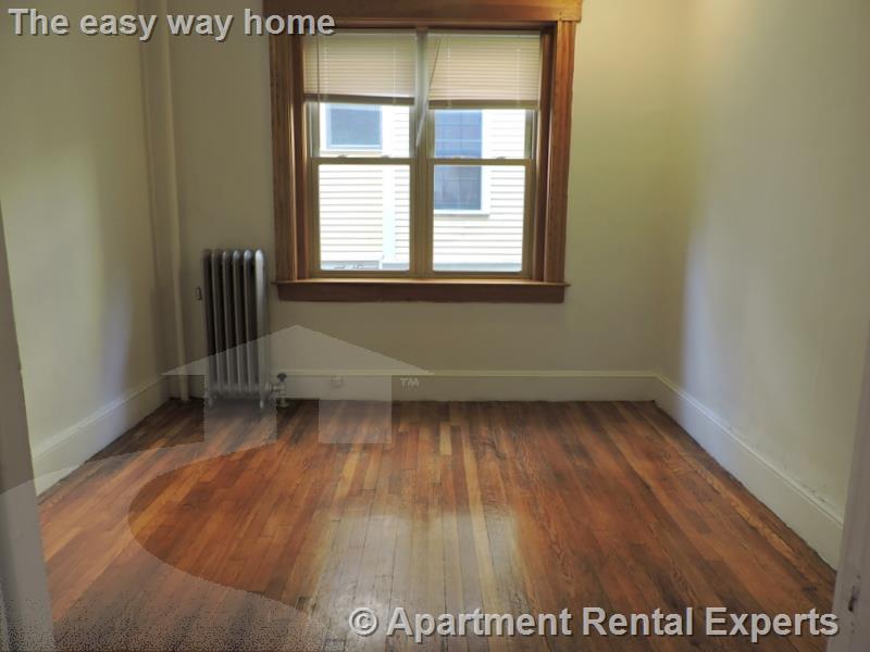 1 bed, 1 bath apartment for rent at 97 Hancock St Unit 1, Central Square — photo 6 of 9