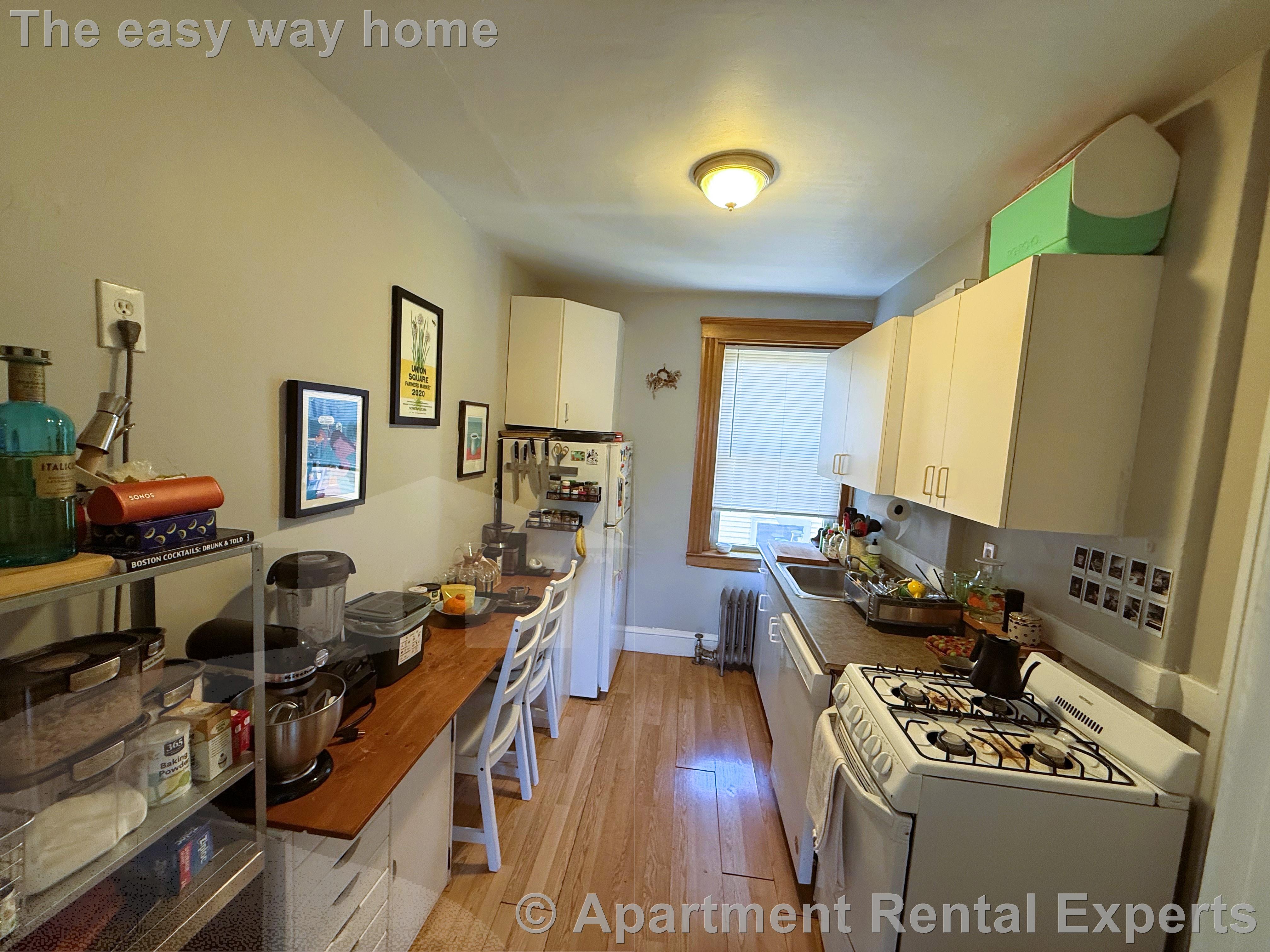 1 bed, 1 bath apartment for rent at 97 Hancock St Unit 6, Central Square — photo 2 of 10