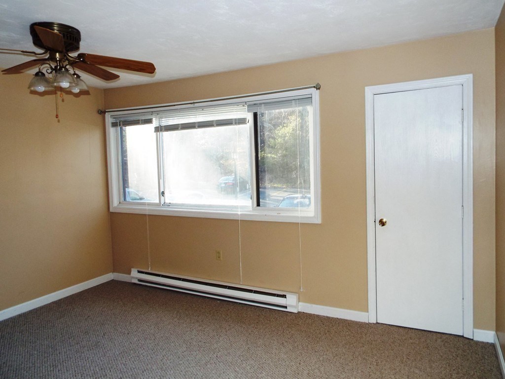 2 bed, 1 bath apartment for rent at 97 Highwood Dr Unit 97, Franklin — photo 6 of 9